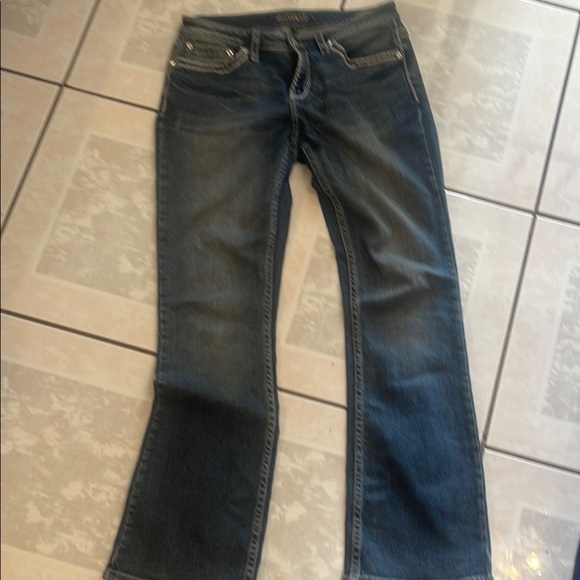 Shyanne Blue Boot Cut Jeans with Classic Stitching - Picture 2 of 8